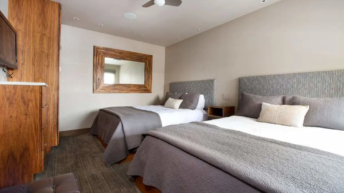 Deluxe Condo