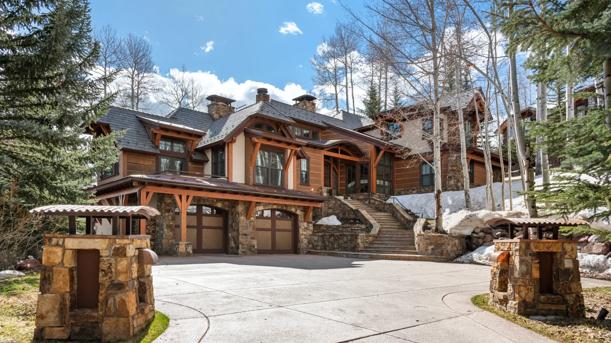 Two Creeks Home