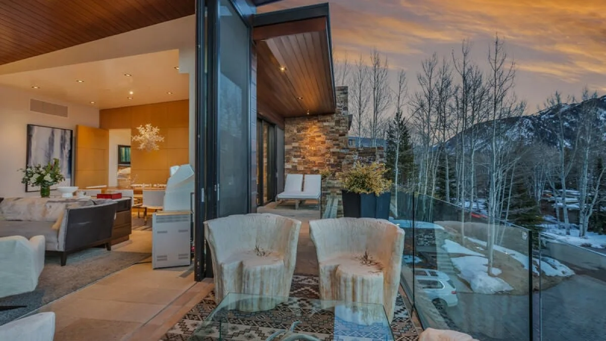 Bear Paw Lodge