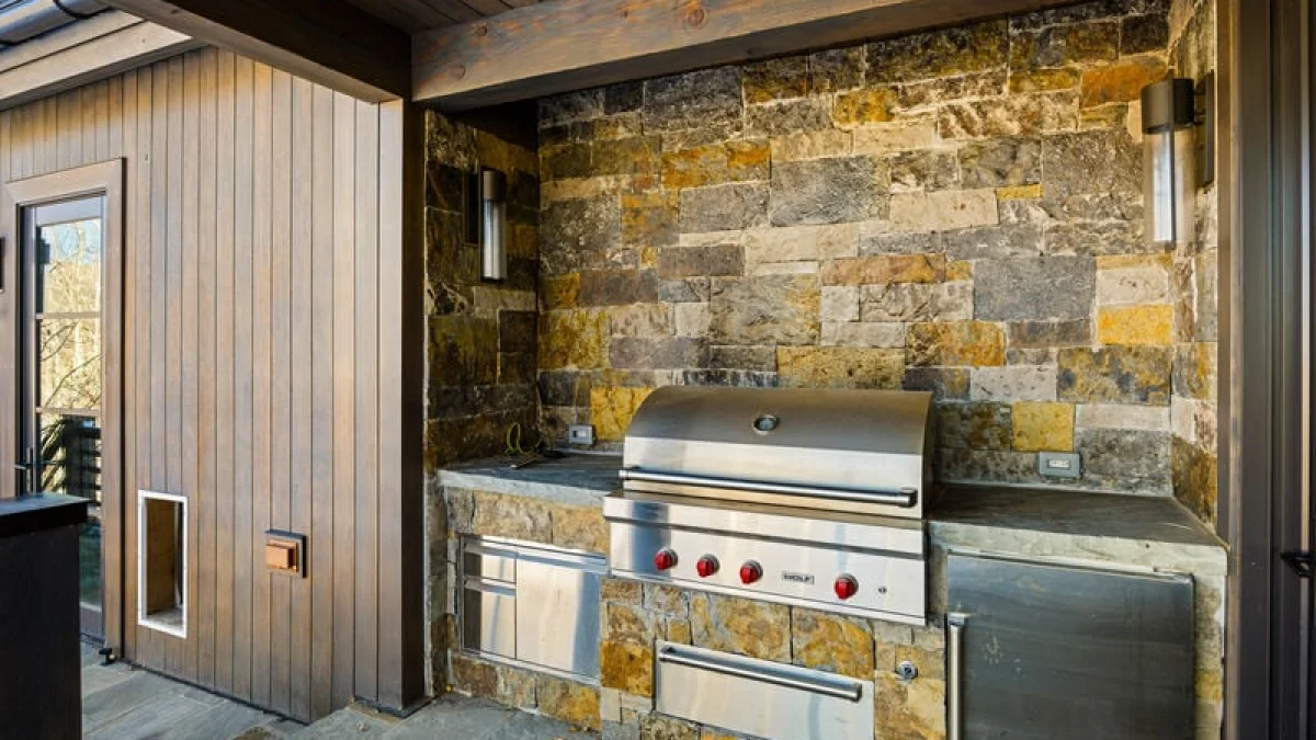 Moore Villa
