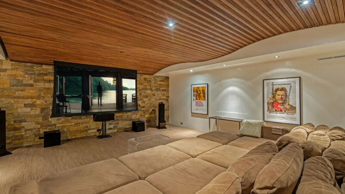 Bear Paw Lodge