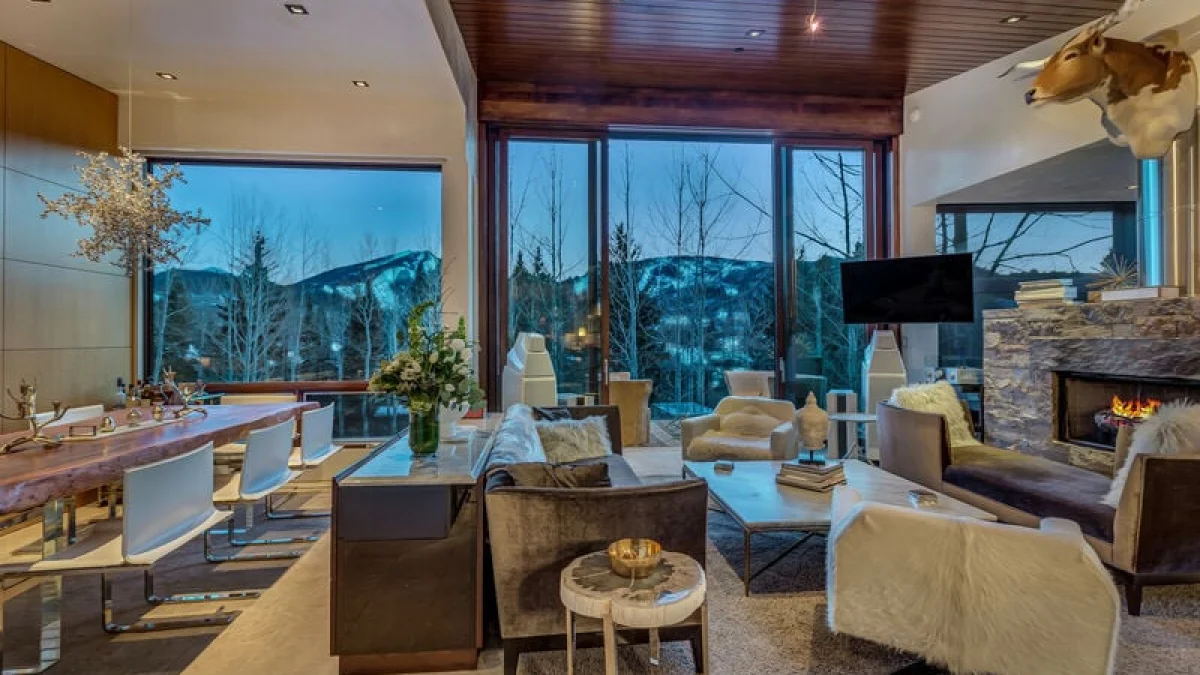 Bear Paw Lodge