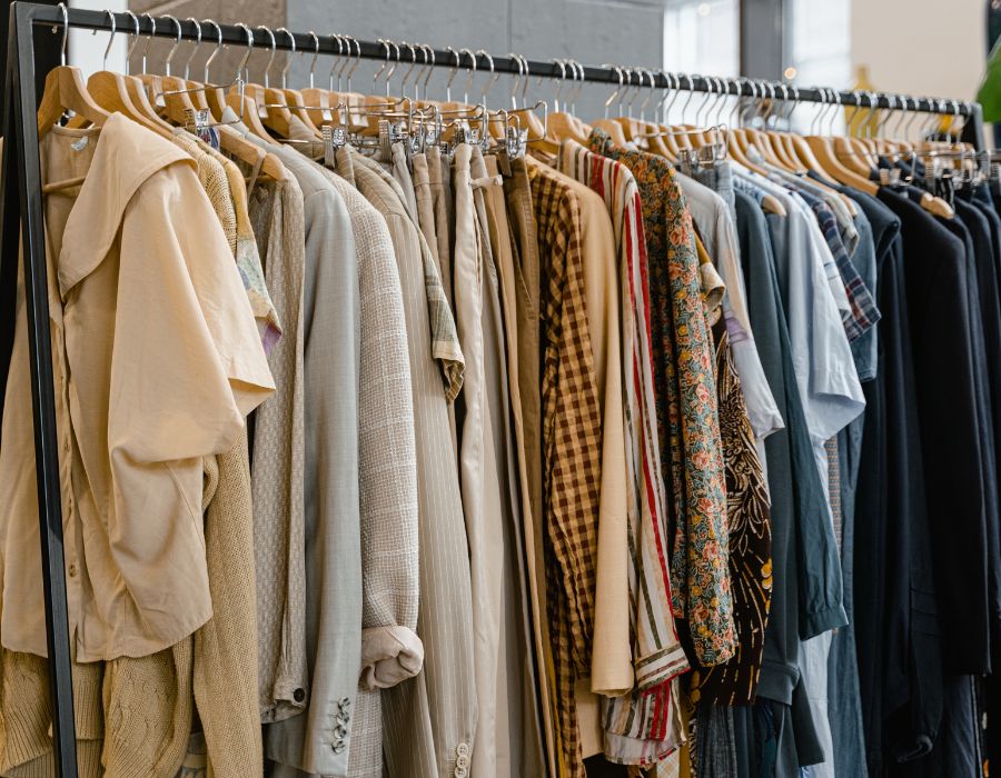 Thrift and consignment shopping in Aspen